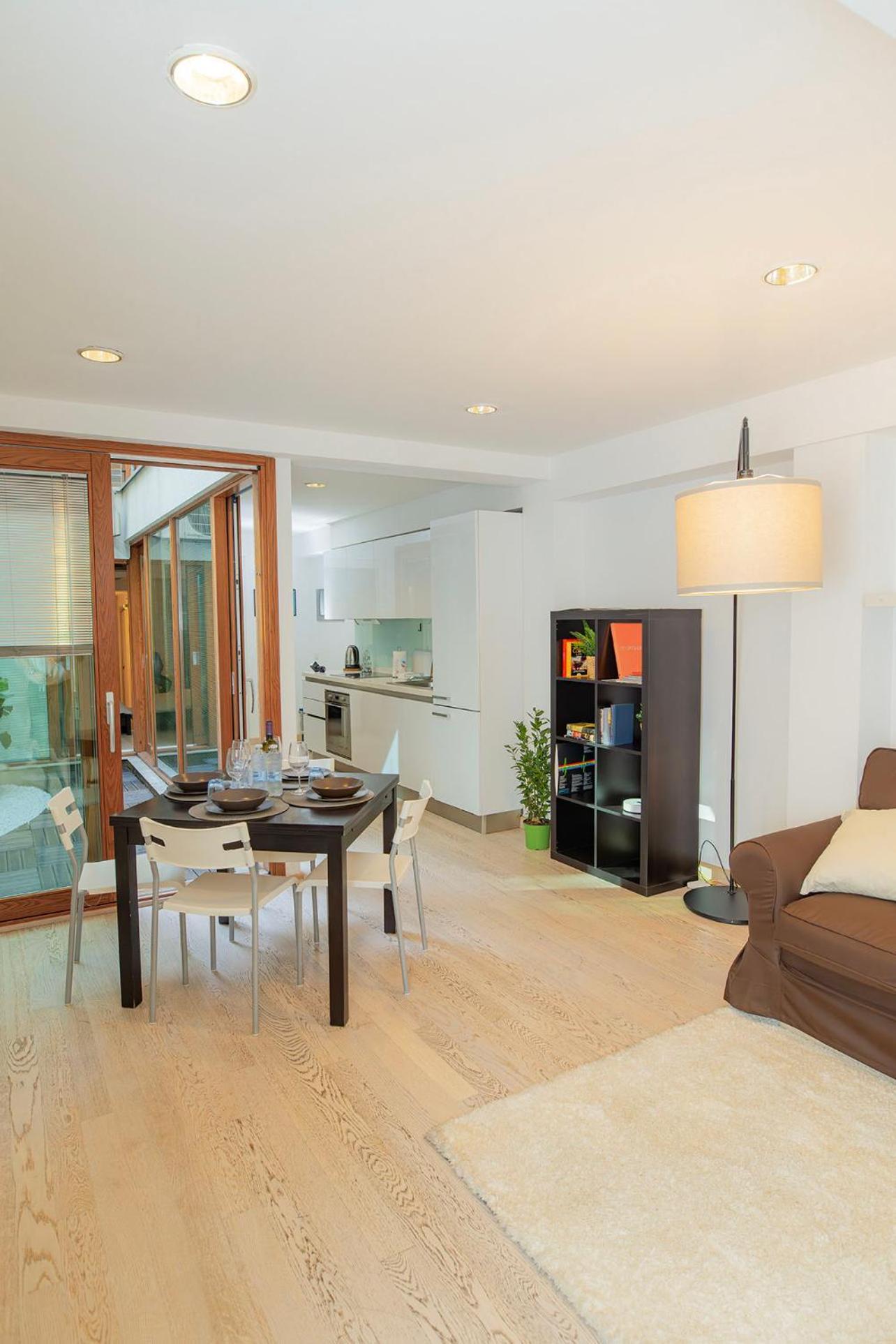 Navigli 10 Min Loft Moderno Con Area Esterna Apartment Milan Luaran gambar